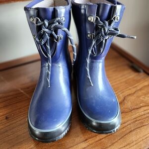 Bogs rain boots Size 8